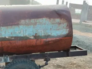 खंडवा में पंचायत ने ढाई लाख के टैंकर 25 हजार में बेचे, सचिव और सरपंच पर गड़बड़ी का आरोप