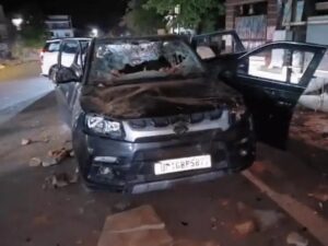 छतरपुर में एक्सीडेंट के बाद बवाल, पुलिस पर हमला